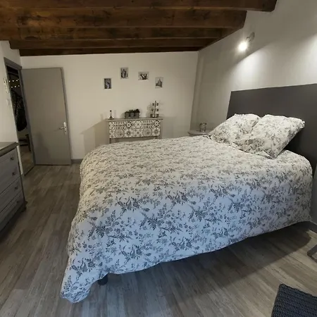 Holiday home Chez Meme Caillou, 6 Personnes *