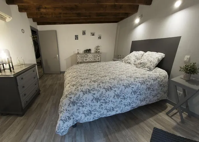 Vakantiehuis Chez Meme Caillou, 6 Personnes *